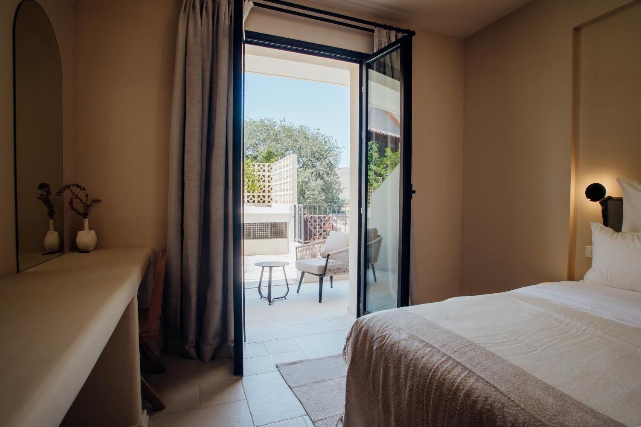 Thymises Boutique Hotel 卡科佩特里亚 外观 照片